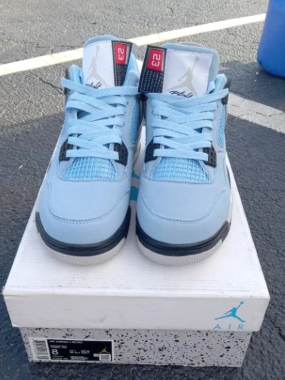 Air Jordan 4 Retro, University Blue